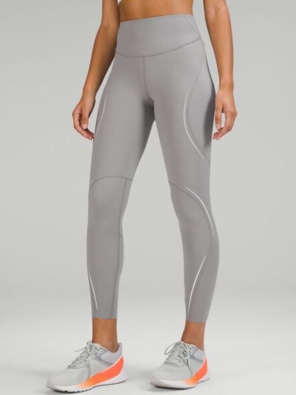 NWOT Lululemon Base Pace High-Rise Reflective Tight 25" Grey Size 4 Leggings